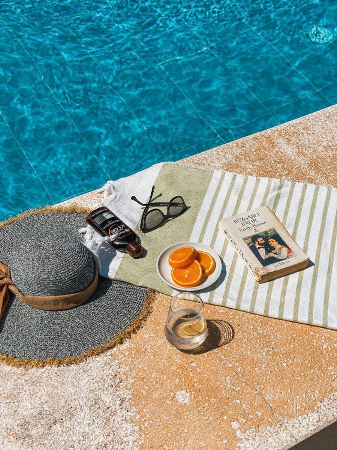 Ilcayto Suites Foca Εξωτερικό φωτογραφία