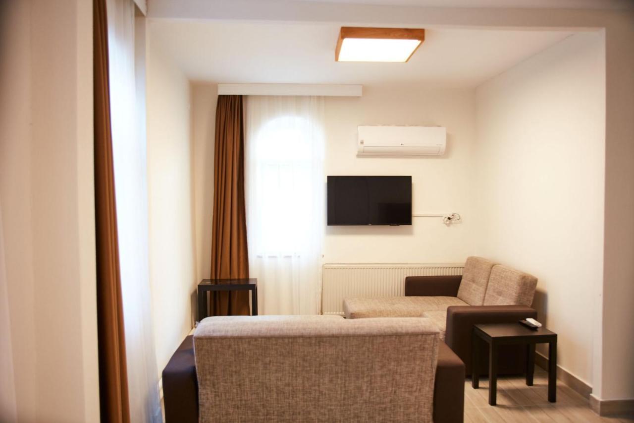 Ilcayto Suites Foca Εξωτερικό φωτογραφία